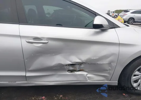 2017 Hyundai Elantra Se из США, поврежденный, VIN 5NPD84LF5HH091024